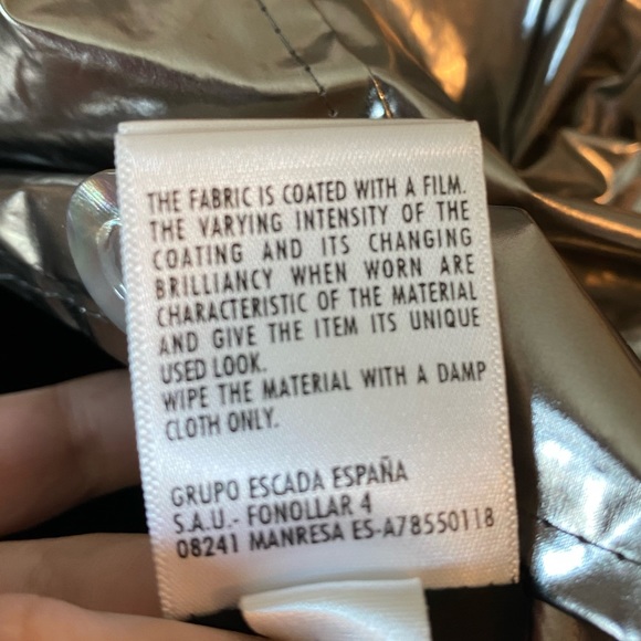 NWT Vintage Escada Silver Jacket fits like a medium/ large - Picture 9 of 16